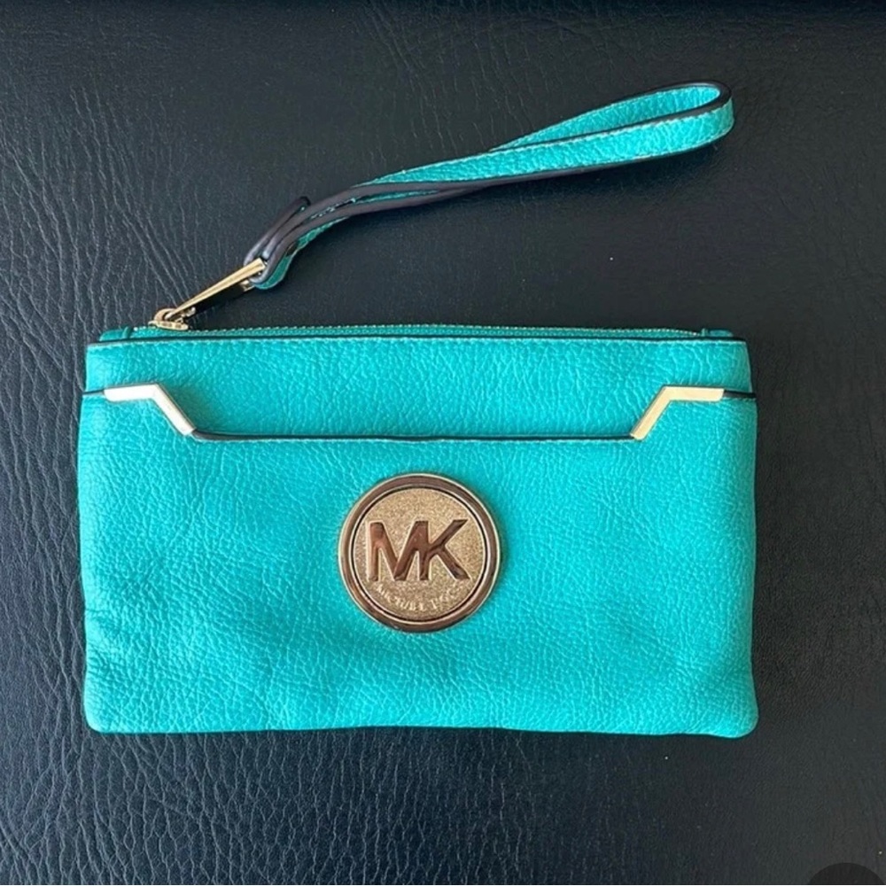 Michael Kors Wristlet